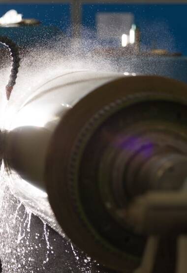 Precision roller grinding