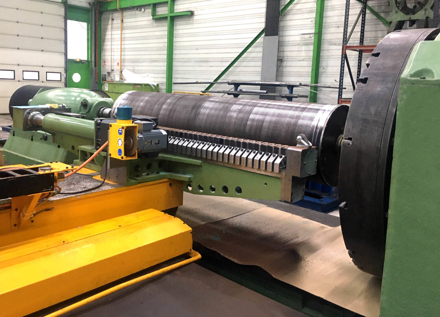 Hannecard France is investing in order to increase its machine capacities and to be able to offer you a better quality of service